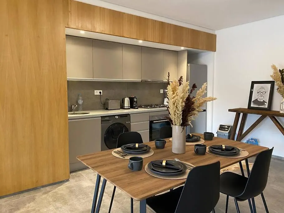 Lovely 2 - Bedroom - Apartment In The Heart Of Marrakech مراكش